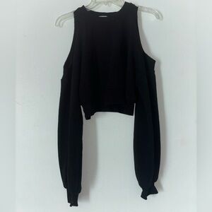 Forever 21 activewear cut-out shoulder cropped sweatshirt
